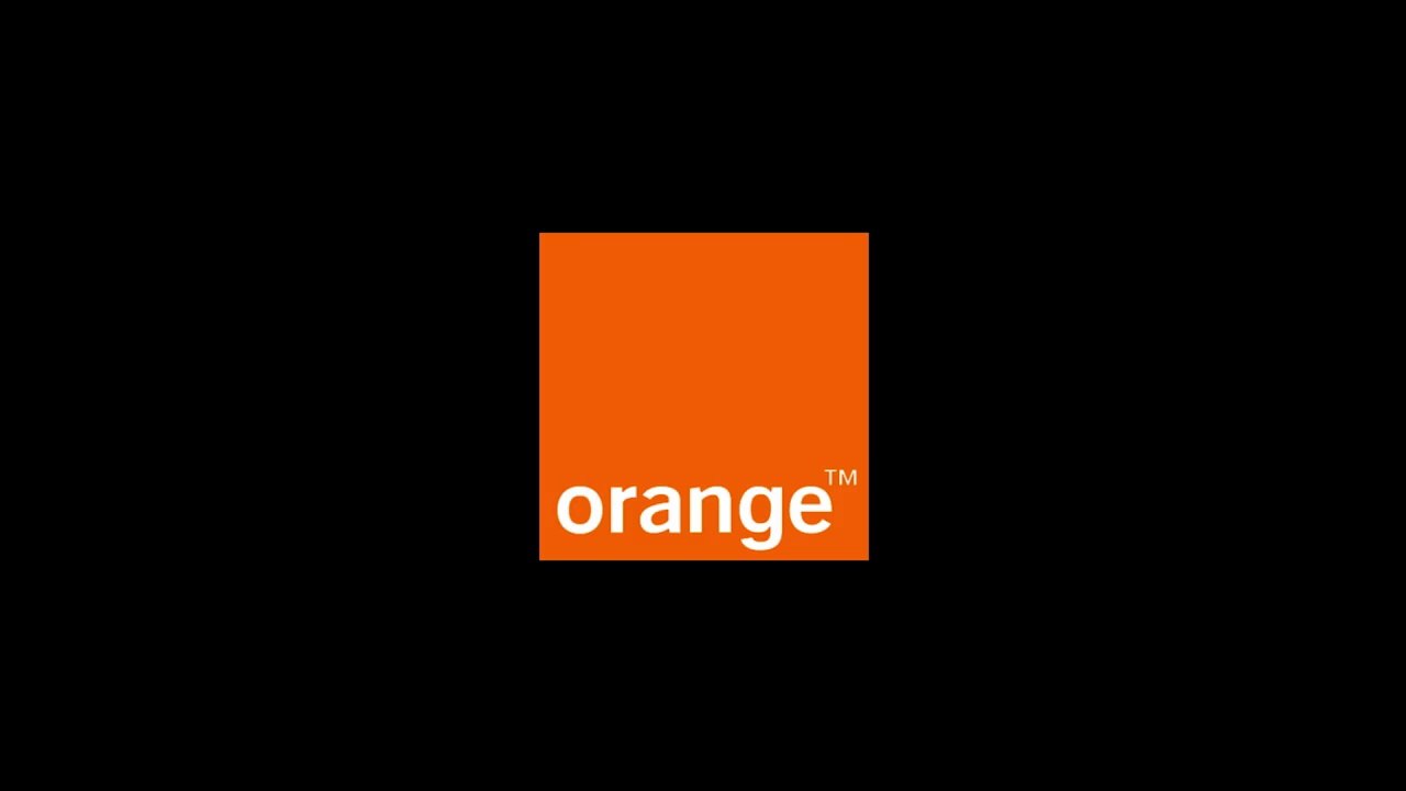 Orange. Inauguración tienda.