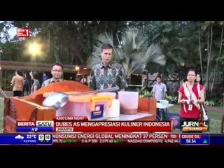 Pedagang Kaki Lima “Serbu” Kediaman Dubes AS