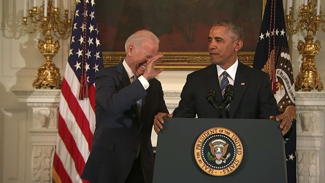Obama awards Biden Presidential Medal of Freedom