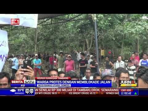 Protes PT DNS, Warga Musi Rawas Tutup Jalan Desa