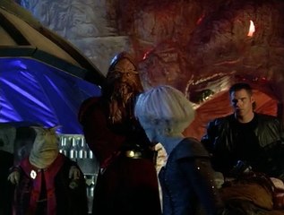 Farscape S02 E07 - Home On The Remains