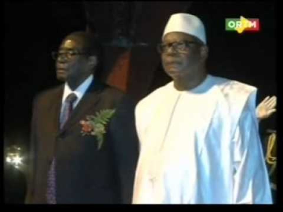 Arrivé du Président Alpha CONDE de la Guinée et du Président de l’Union Africaine Robert MUGABE.