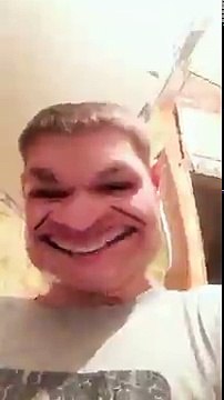 Кто ты такой черт возьми?!