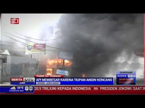 Kompleks Pertokoan di Cibinong Ludes Terbakar