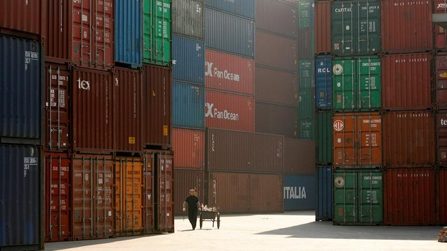 Κίνα: Βουτιά 7,7% στις εξαγωγές - Η μεγαλύτερη πτώση από το 2009