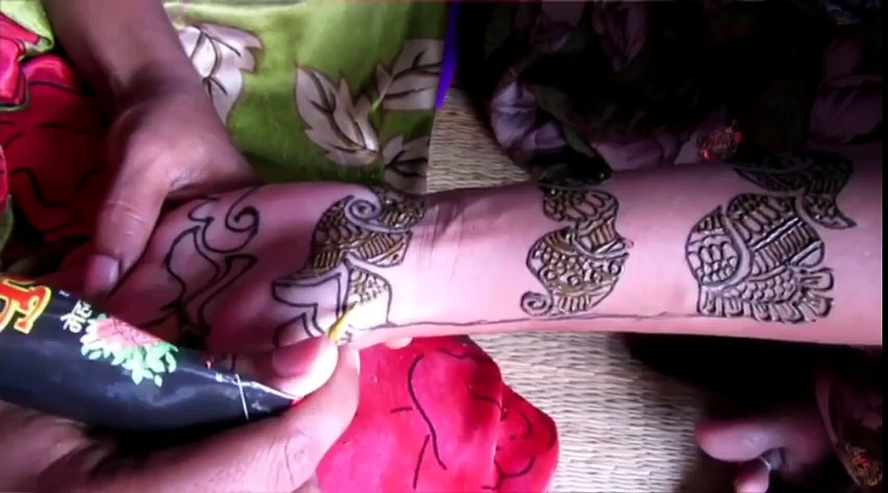 Beautiful BANGLE Mehndi Designs For Hands