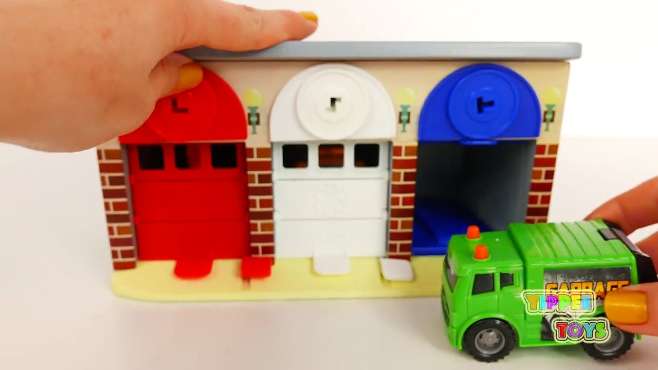 Garbage Truck School Bus Tow Truck Vehicles for Kids and Garage Playset