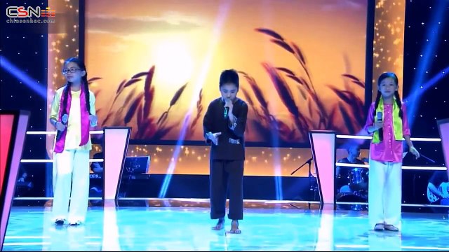 Liên Khúc Dân Ca Ba Miền - Phương Mỹ Chi_Quang Nhật_Phương Duyên(Giong Hát Việt Nhí 2013)