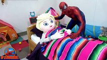 Frozen Elsa PREGNANT Spiderman Pregnant Pink Spidergirl Snow White Funny Superheroes in Real Life
