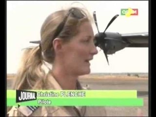 Portrait: Zoom sur Christine Plenche, femme Pilote de l'avion Cargo Hercule C130