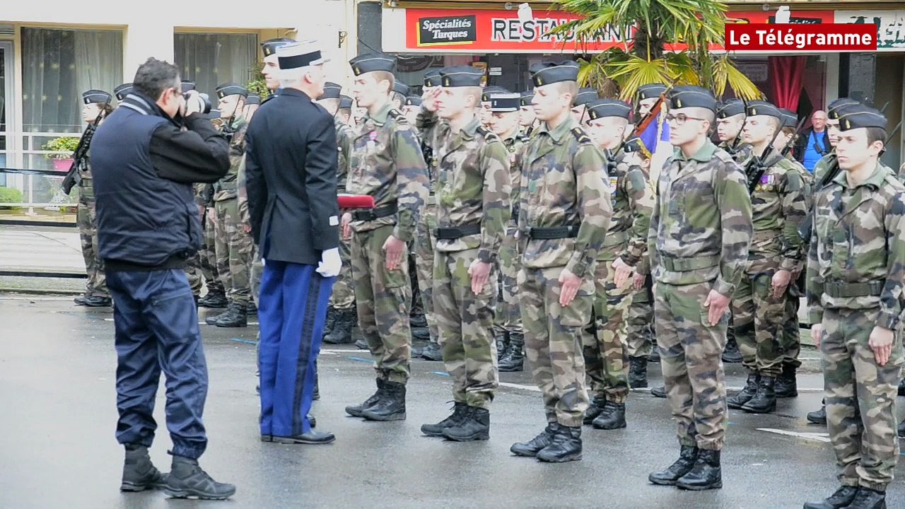 Châteauneuf-du-Faou (29). Cobras. Les 114 élèves présentés au drapeau