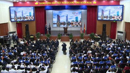 Kerry reafirma lazos EEUU-Vietnam, en su última gira