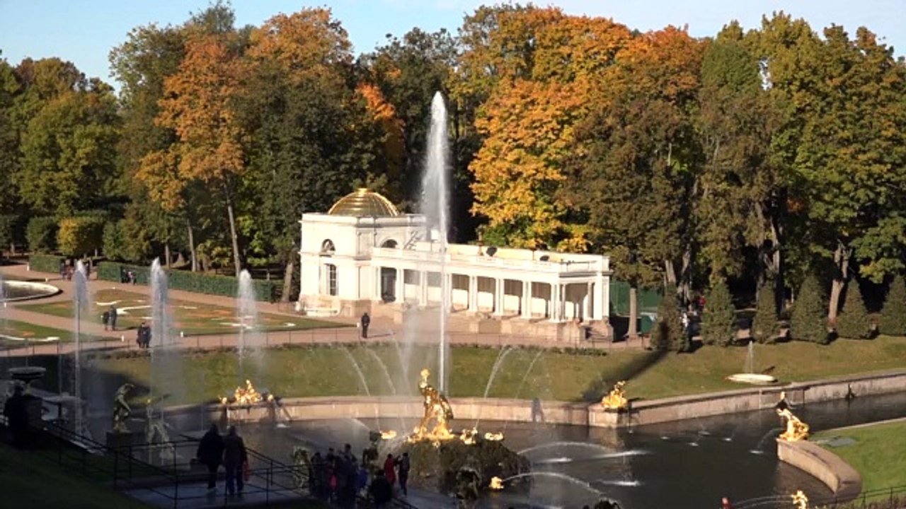 PETERHOF golden autumn _ Петергоф