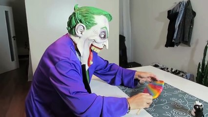 Frozen Elsa vs Joker vs Spiderman! Elsa Arrested w:/ Hulk! Superhero Fun in Real Life