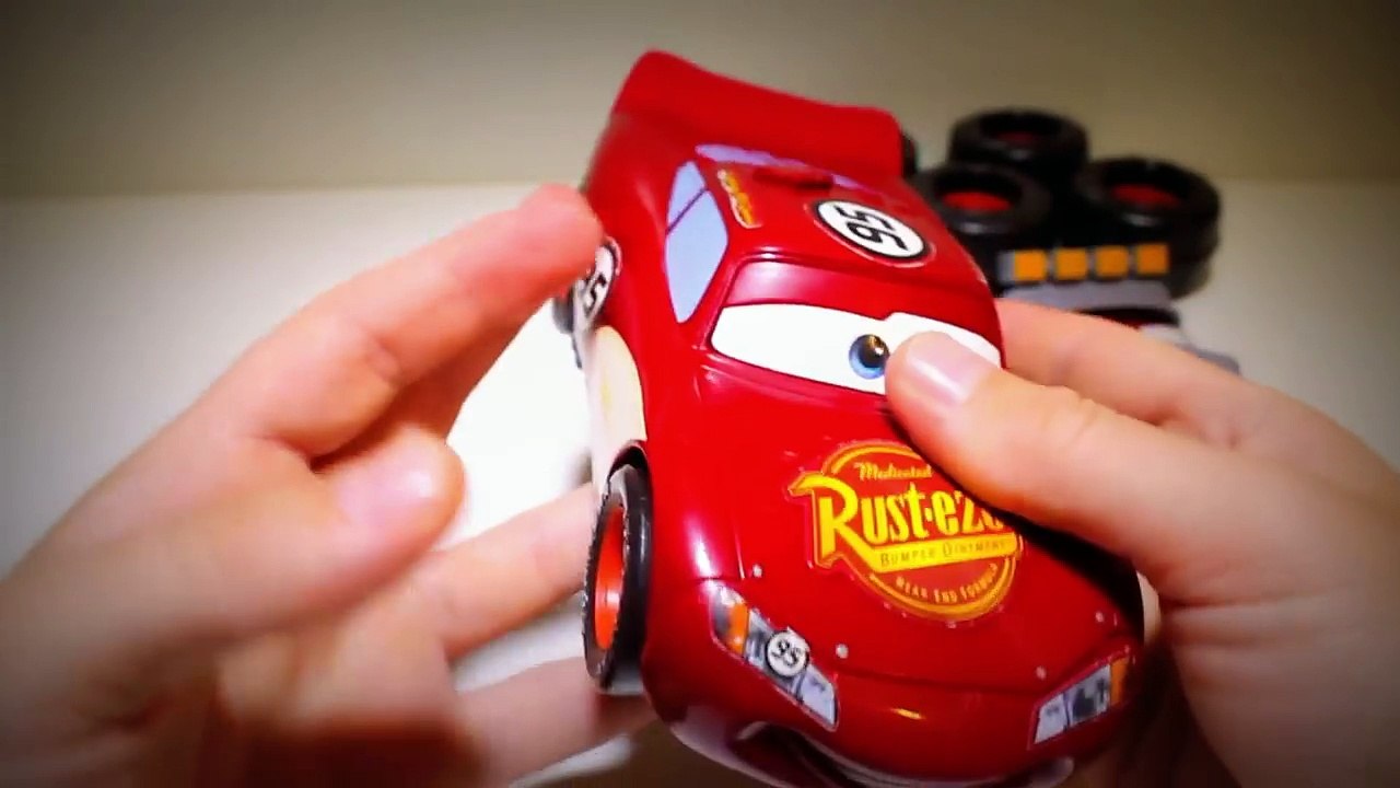 Gear UP and GO Lightning McQueen CARS 2 Buildab...