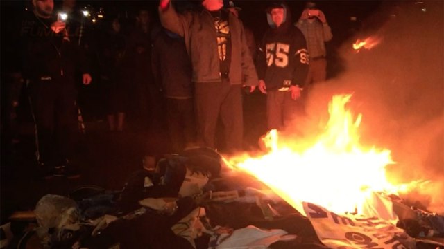 Chargers Fans BURN and DESTROY Jerseys & Memorabilia, EGG Team HQ After Move to Los Angeles