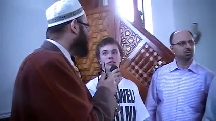 A Canadian Converts to Islam New brother Canada