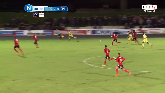 Un des rares ballons de G.Ambroise qui finit en 6 mètres