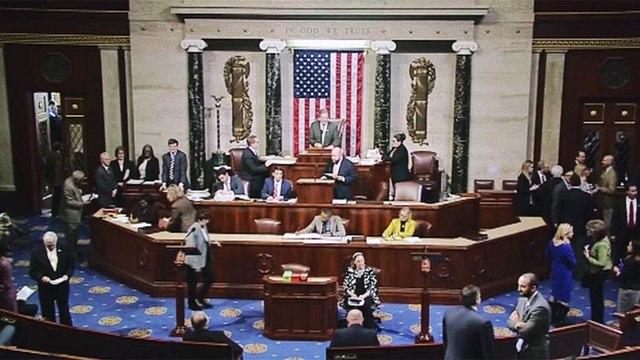 El Congreso de EE. UU. aprueba la primera medida para desmantelar el 'Obamacare'