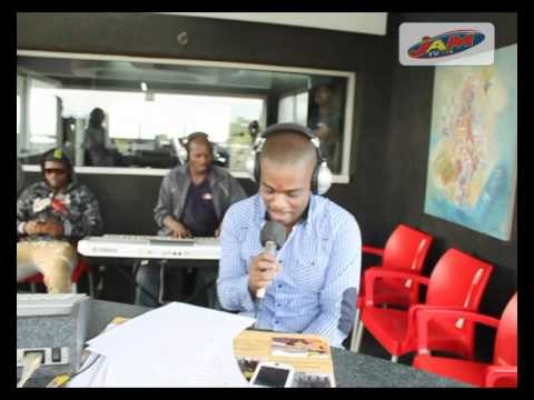 LE MEILLEUR DU 7-9 : Jo Dalton - R.KELLY : I believe I can fly.wmv