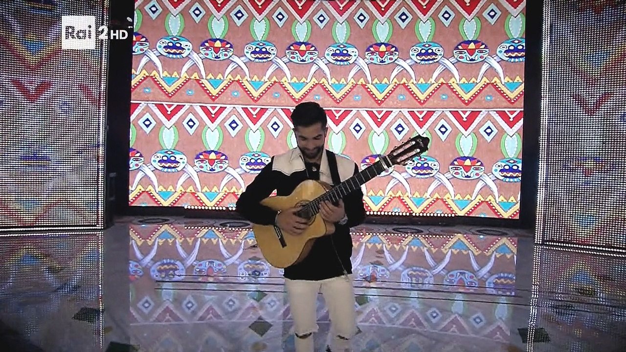 Kendji Girac - Les yeux de la mama live