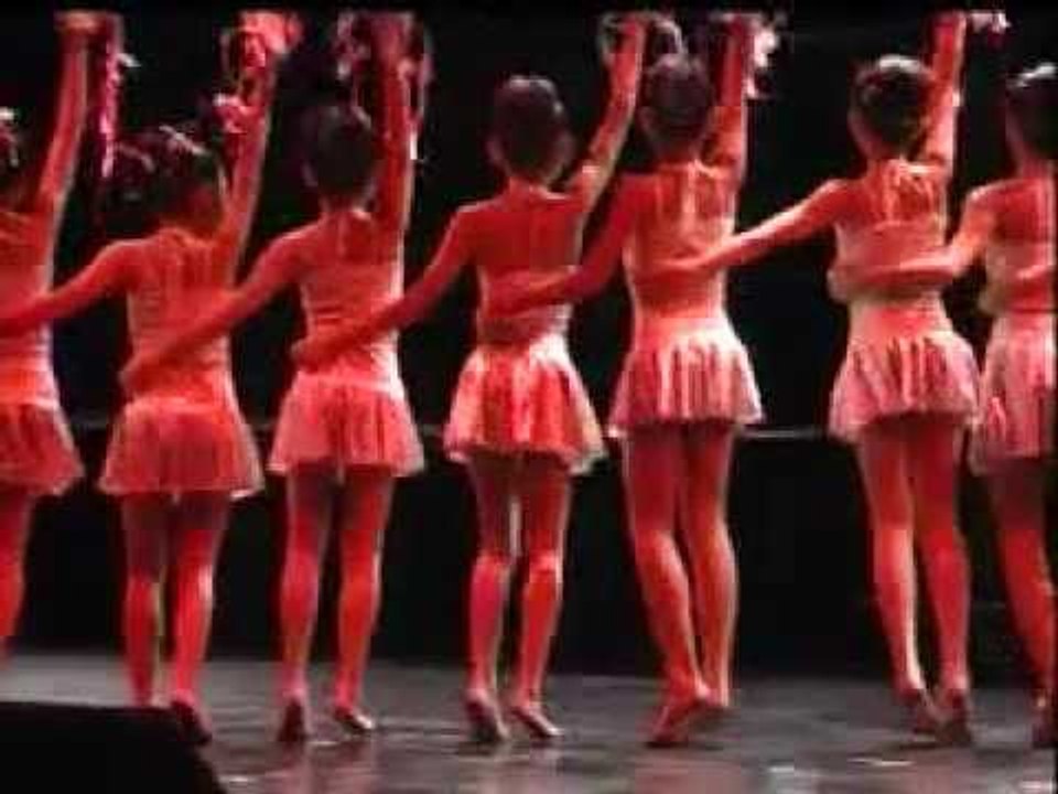 舞蹈: 舞之空间 -- 儿童艺能全国大赛 2008 (Official MV)