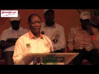 Le président Alassane Ouattara lance un appel aux candidats des élections 2015