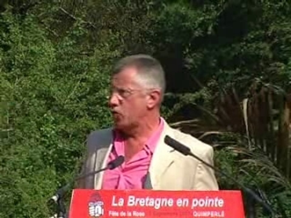 Gilbert Le Bris fête de la rose Quimperlé