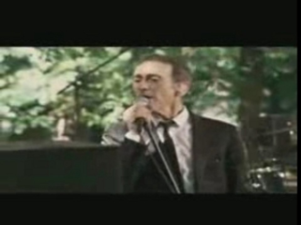 Alain Chamfort - Manureva