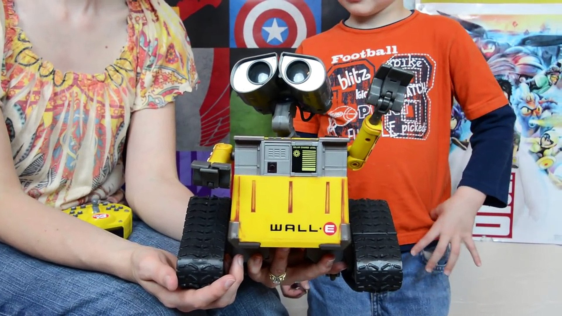 Pixar Collection Disney U Command Wall E Action Figure By Thinkway Toys Video Dailymotion