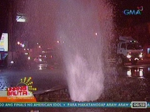 UB: Main pipeline ng Maynilad, tumagas matapos tamaan ng mga naghuhukay ng poste ng Meralco (051712)