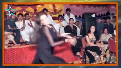 Shadi Mujra   Main Mahi de Khu Tu