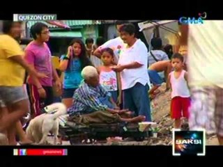 Saksi: Asong si Douglas, nagsisilbing paa at gabay sa daan ng kanyang paralisadong amo