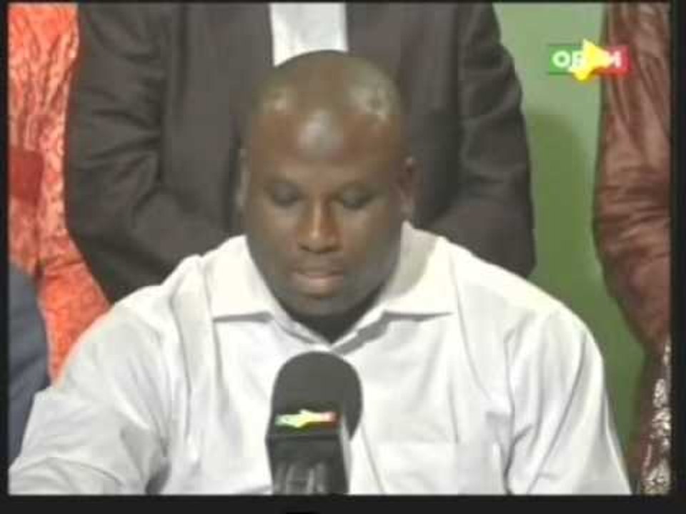 La Fédération des Syndicats de la Santé et l'Action Social du Mali lève son mot d'Ordre de gréve.