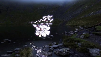 Marconi Union - Weightless (Official Video)