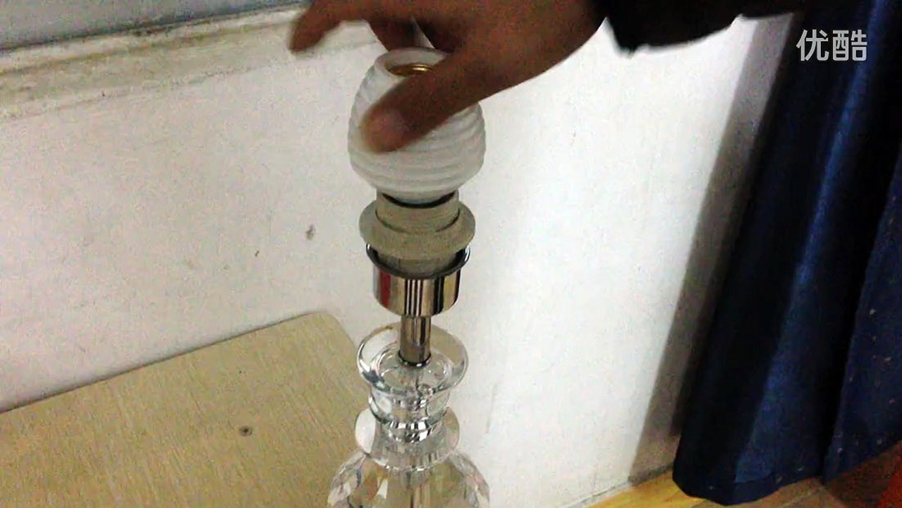 Funk-Lampenfassungen Funklichtschalter Funksteckdosen mit Fernbedienung- Fassungsschalter (E27, 100 Watt)