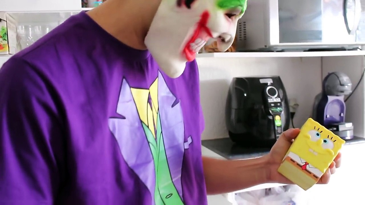 Joker Girl Poo Colored Balls w/ Spiderman in Real Life Fun Supehero Movie