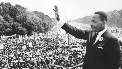 7 Martin Luther King Quotes to Live By in 2017