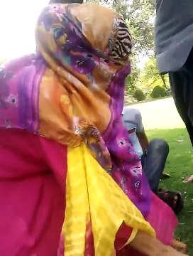 Larke Ko Larki Ko Kiya Saza Di Gaye