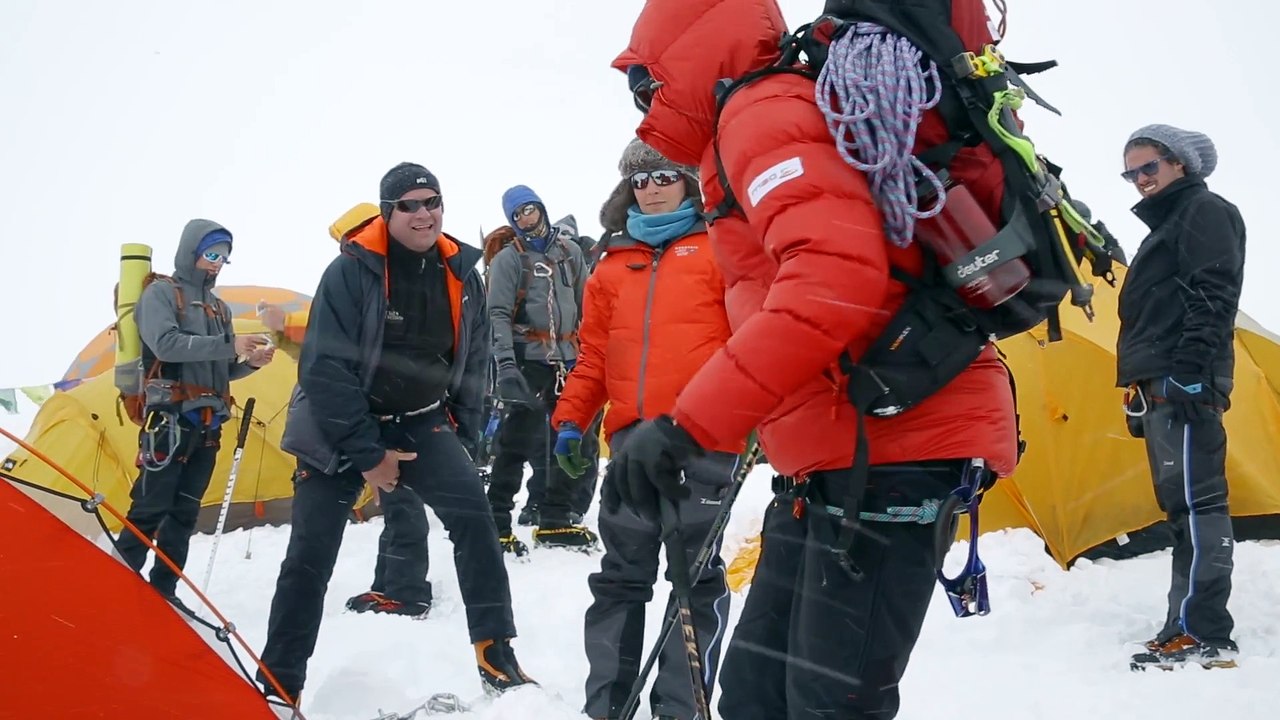 L'Ascension - Episode 10  Chamonix Le Sommet [Full HD,1920x1080p]