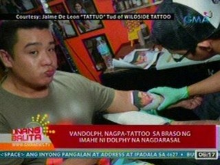 UB: Vandolph, nagpa-tattoo sa braso ng imahe ni Dolphy na nagdarasal