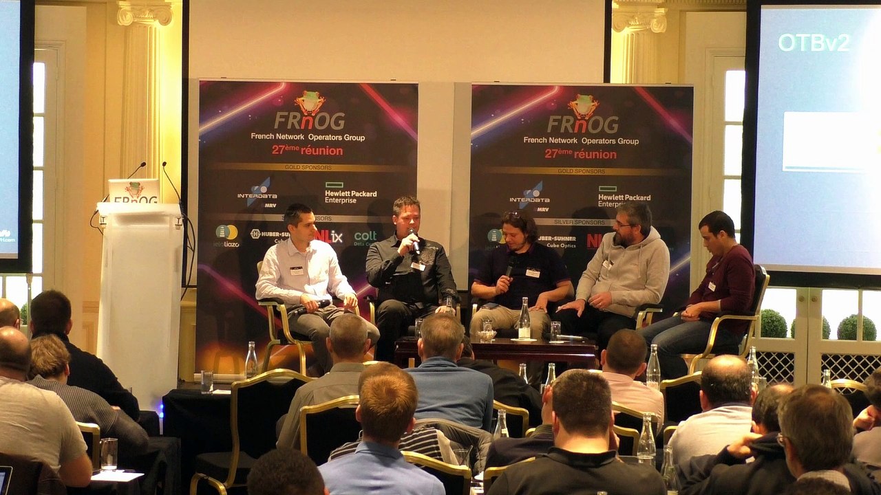 FRNOG 27 - Débat "Au secours, mon switch/router s'est fait Uberiser" avec Mateusz Viste (Border 6), Guillaume Barrot (Jaguar Network), Philippe Bourcier (FRnOG), Michel Moriniaux (Criteo) et Pierre-Yves Maunier (Dailymotion)