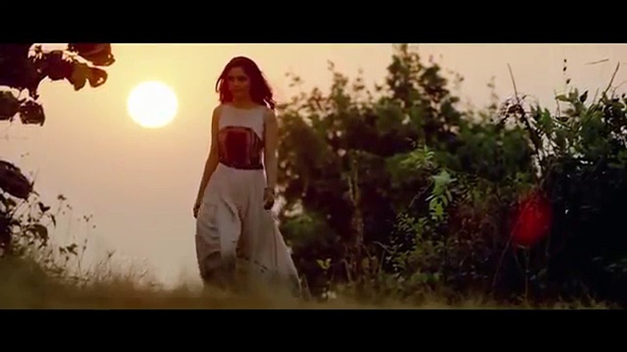 MA PASS BOLLYWOOD HOT MOVIE TRAILER