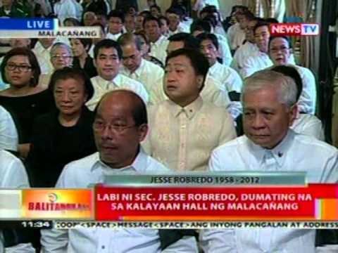 BT: Labi ni Sec. Robredo, dumating sa Kalayaan hall ng Malacanang