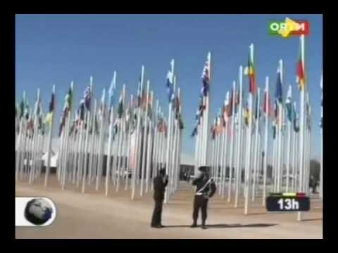 Le président IBK est accueilli par le ministre marocain plan à son arrivée à Marrakech