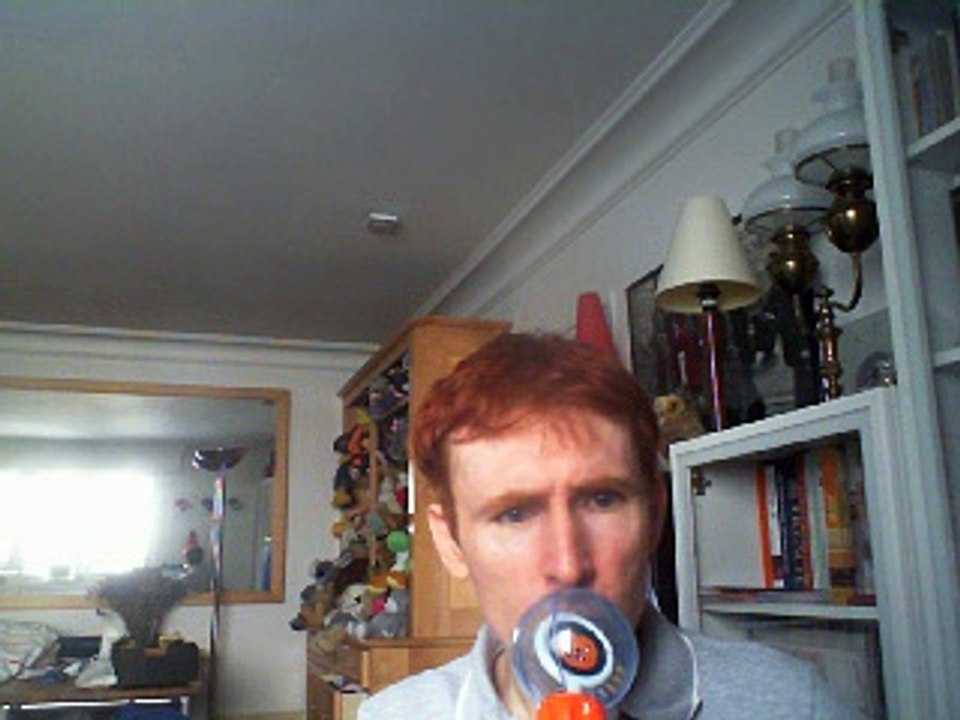 Wiwi égratigne "touche pas à ma fiesta" du Collectif Métissé