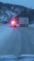 Ce camion sans frein est en grosse galère dans cette descente... Chaud