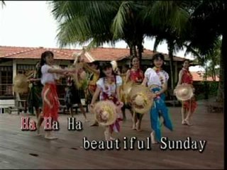 [庄群施 & 王雪晶 & 金燕子] 午夜的街头 / Beautiful Sunday -- 民谣 Folk Songs 2 in 1 (Official MV)