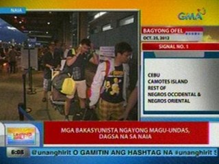 UB: Mga bakasyunista ngayong magu-Undas, dagsa na sa NAIA