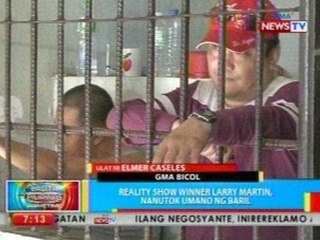 BP: Reality show winner Larry Martin, nanutok umano ng baril